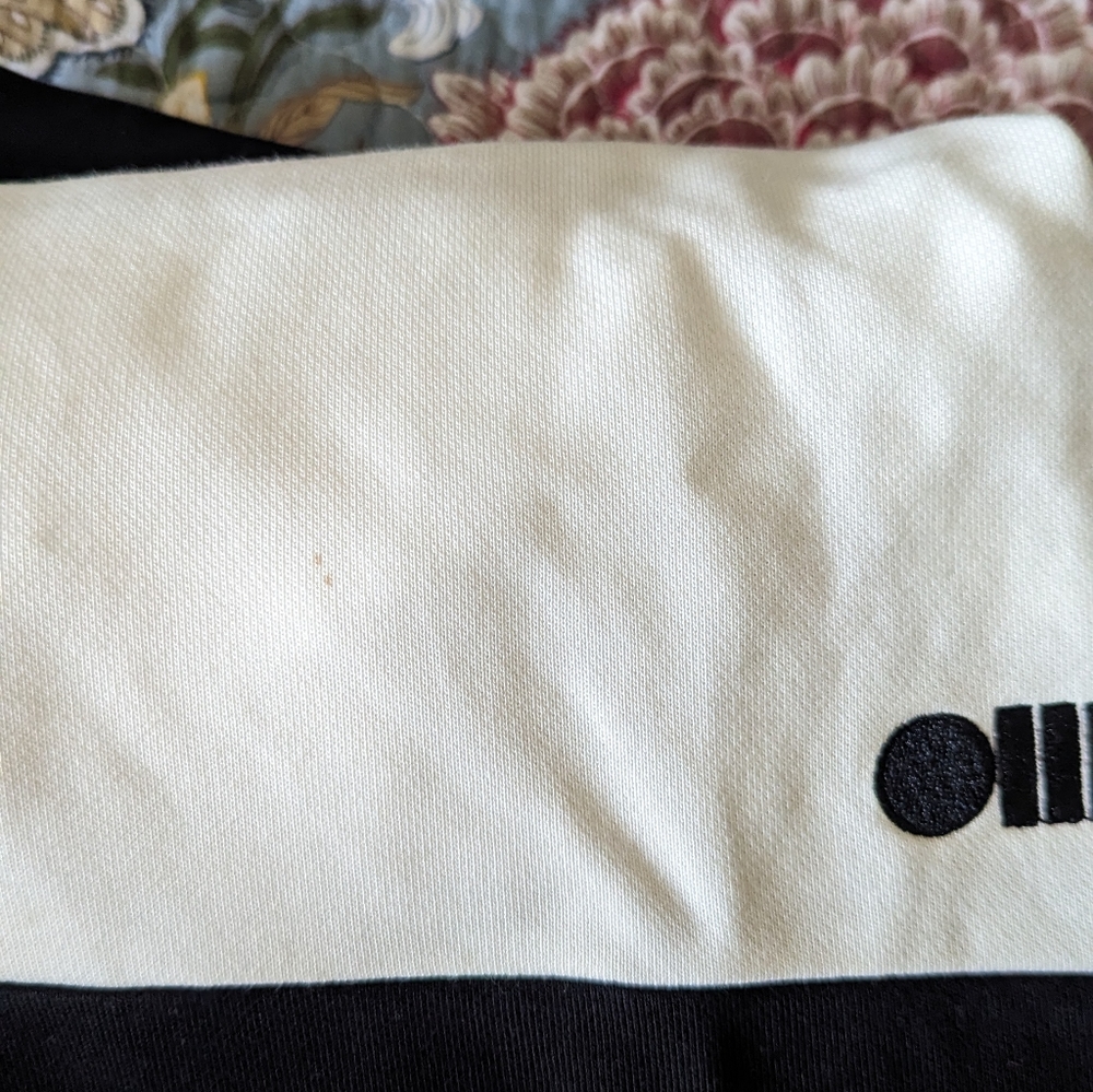 Solid & Striped Pull Over - image 2